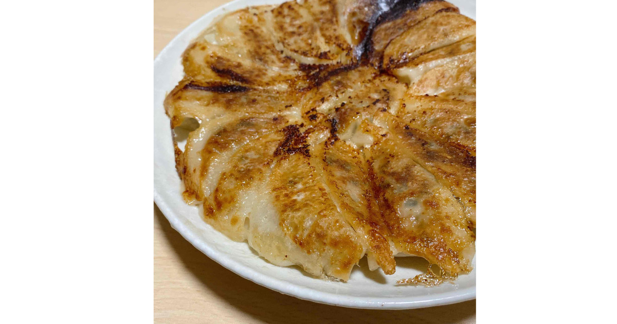 肉汁たっぷり【至高の餃子】/リュウジのバズレシピ