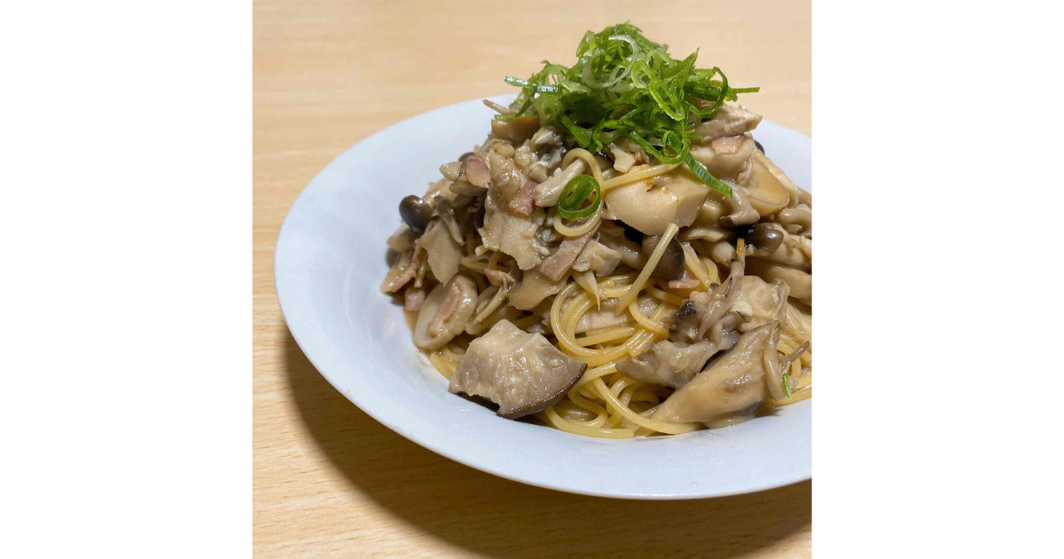 きのこの旨味がたっぷり！【至高の和風きのこパスタ】/ リュウジのバズレシピ